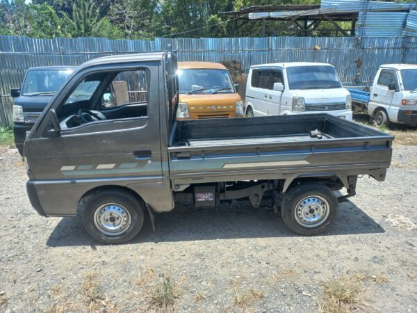 scurum 4x4 picup - Image 19
