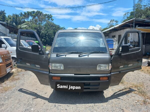 scurum 4x4 picup - Image 12