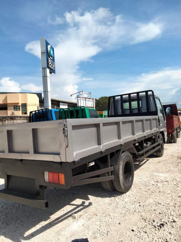 ISUZU  4HF1 DROPSIDE 14 FEET 4X2 - Image 10