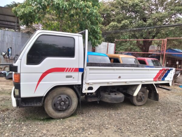 MAZDA TITAN 12FT. - Image 8