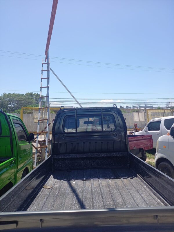 SUZUKI SCRUM 4x4 - Image 8