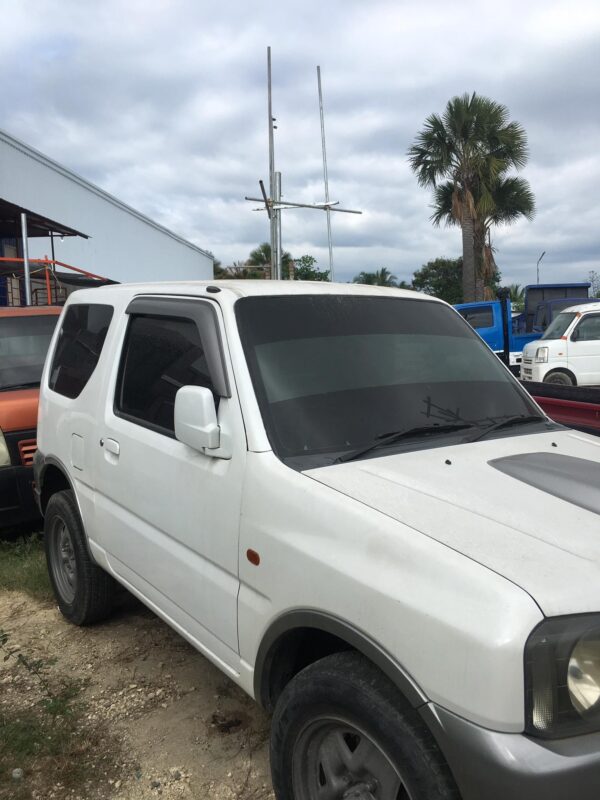 SUZUKI JIMNY 4x4 AT - Image 5