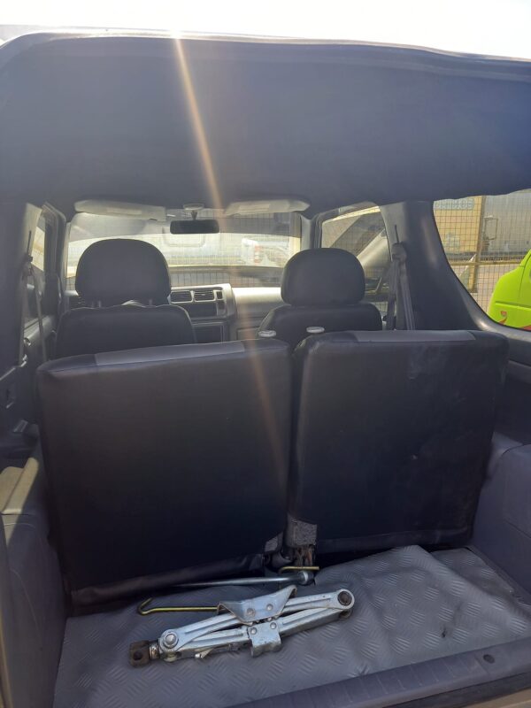 SUZUKI JIMNY 4x4 AT - Image 6