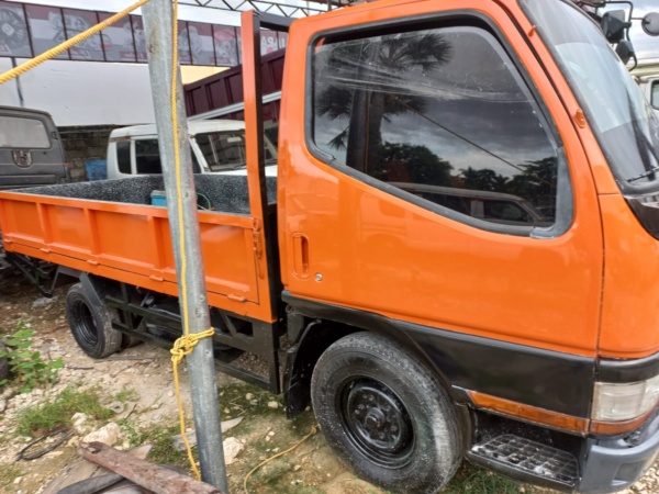 CANTER 4M40 (4X2) - Image 3